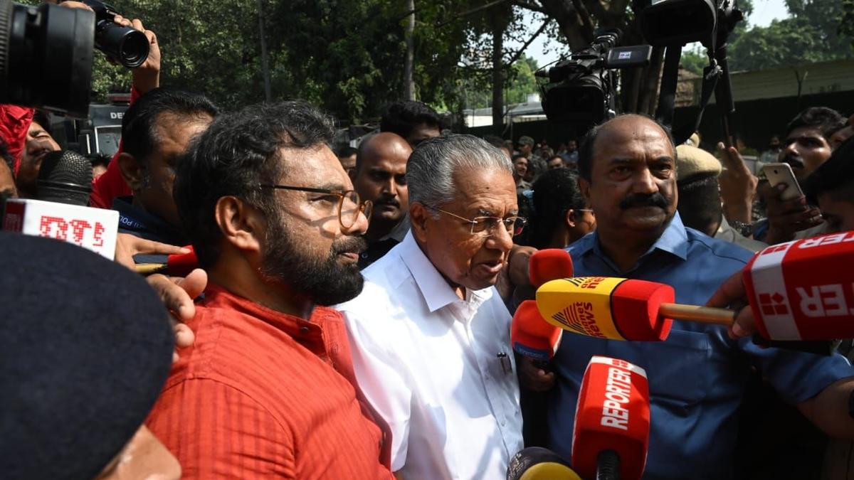 BREAKING: Pinarayi Vijayan, Brinda Karat, Manik Sarkar Detained Ahead of Jantar Mantar Protest Against CEC Gyanesh Kumar
