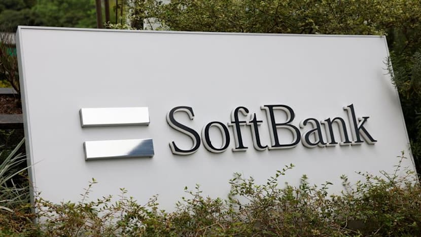 Softbank Seeks Up to $100 Billion from Gulf Investors for AI Push, FT Reports