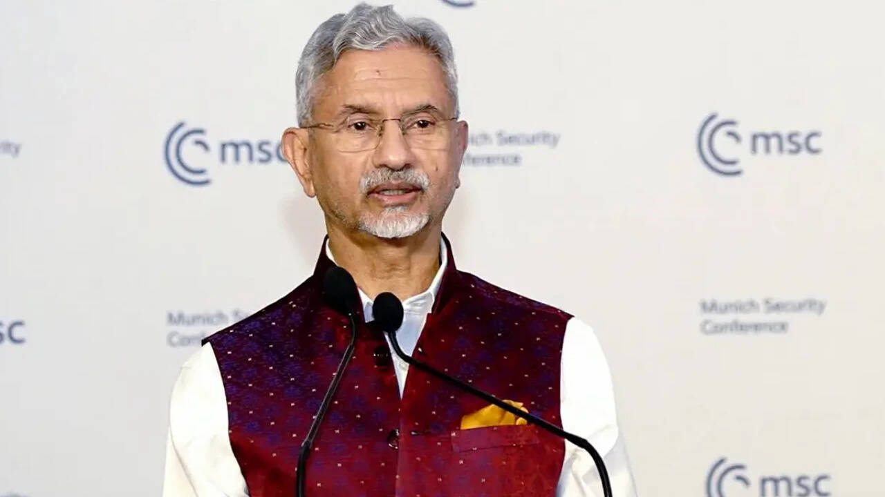 EAM Jaishankar Says US Has Chosen to Become 'lonelier Power