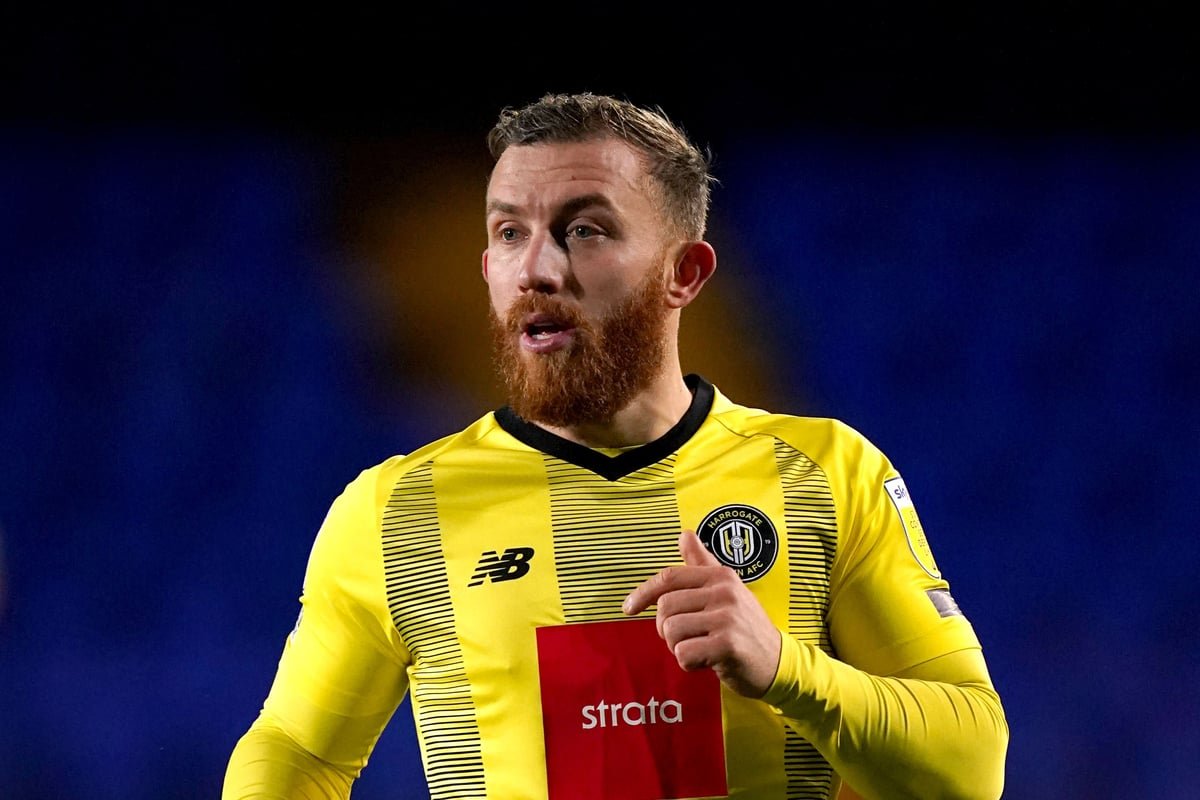 George Thomson scores screamer to cap convincing victory for Harrogate