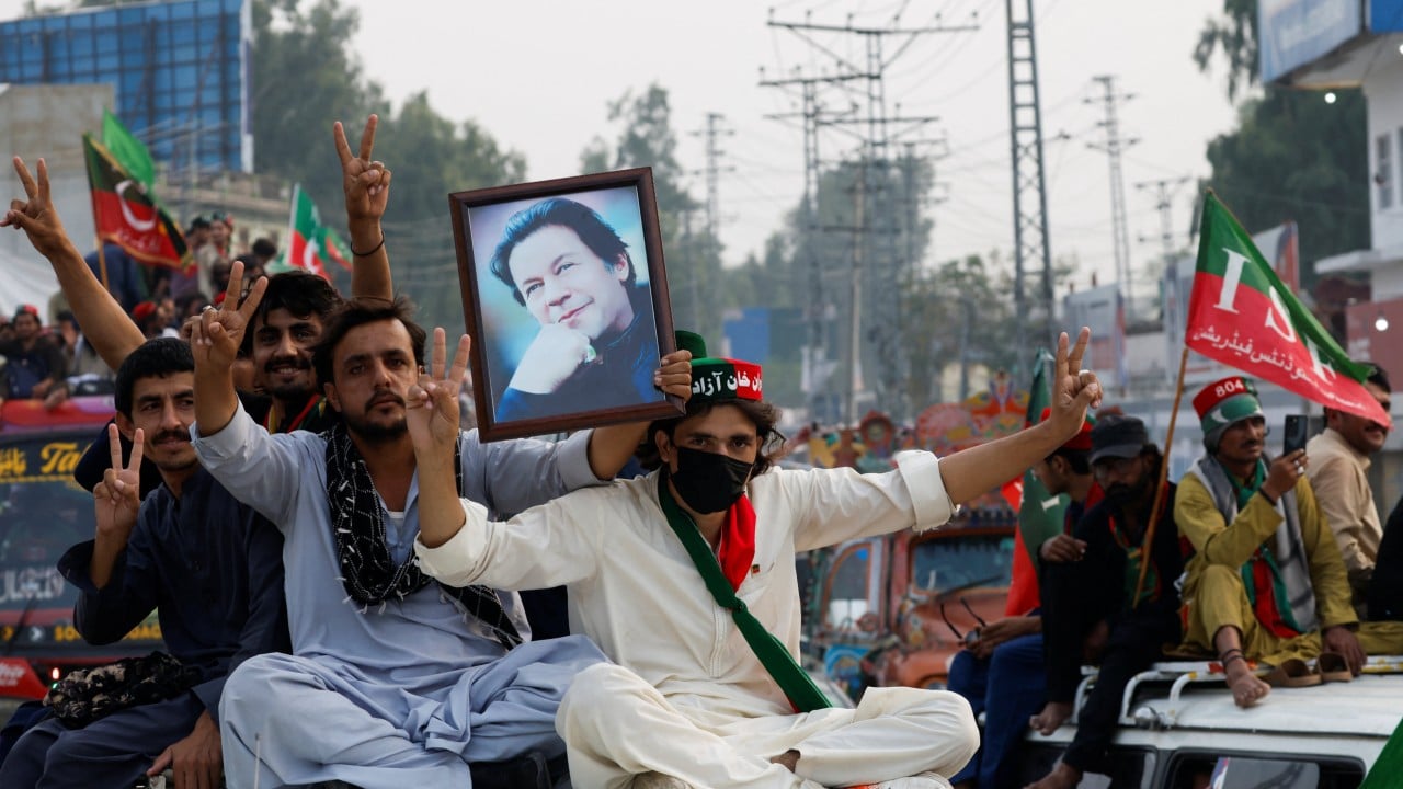 Pakistan Declares Emergency, Suspends Imran Khan's Provincial Government
