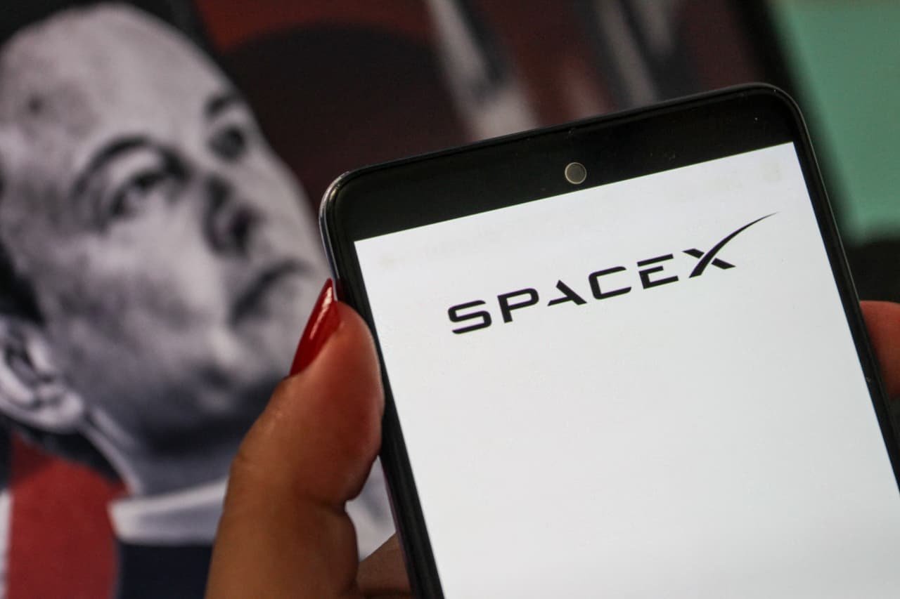 SpaceX’s next big growth engine isn’t rockets — it’s this play on AI power, analysts say