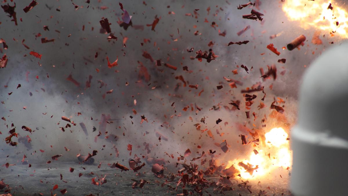 International Briefing: 2008 Ahmedabad bomb blasts: SC stays execution of death penalty of Indian Mujahideen operative