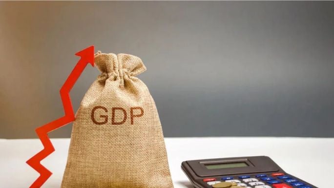 Bangladesh GDP Growth Quadruples to 4.60% in Q4 FY2025-26