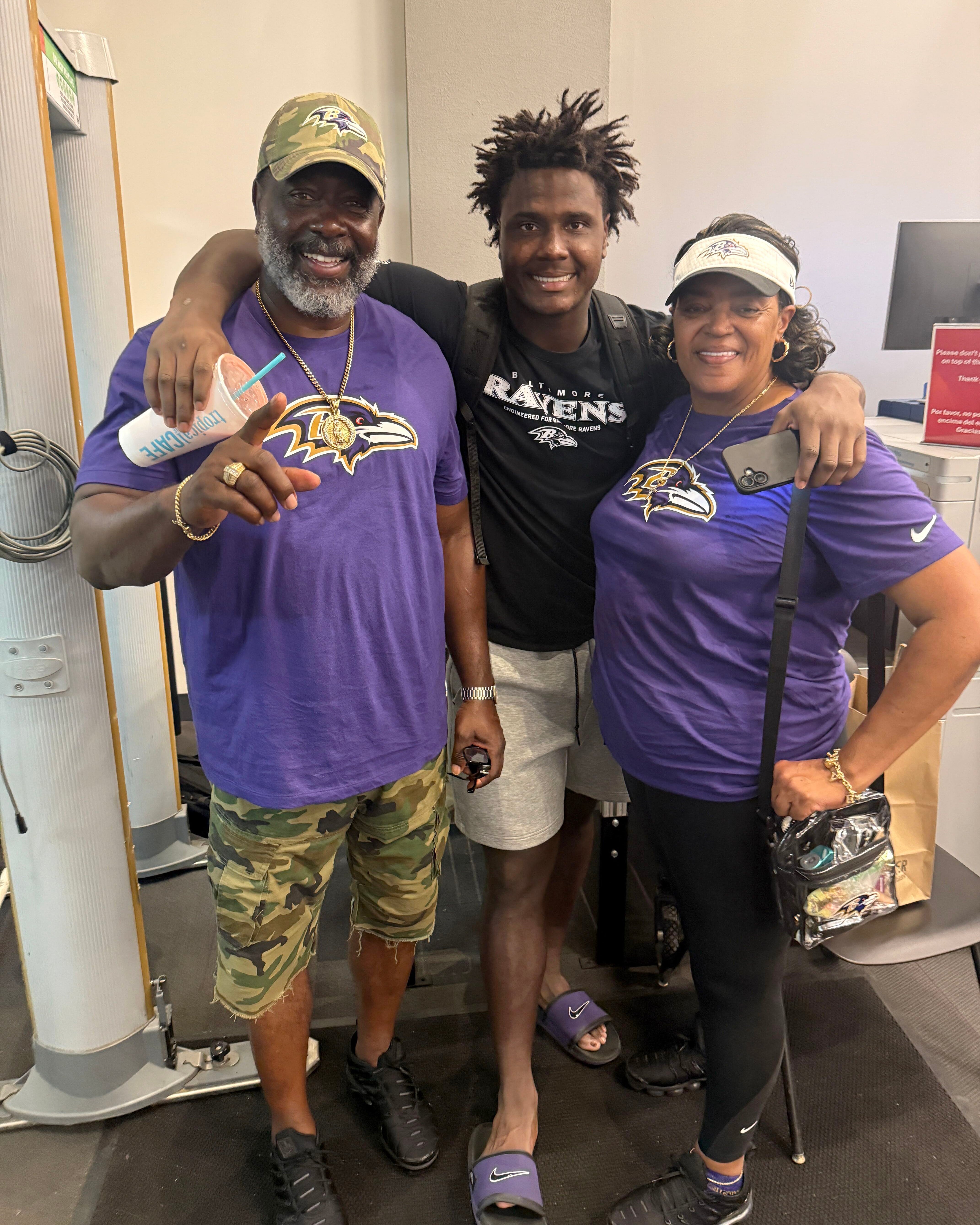 Childhood Friends Fall Into Familiar Rhythm on Ravens Defense