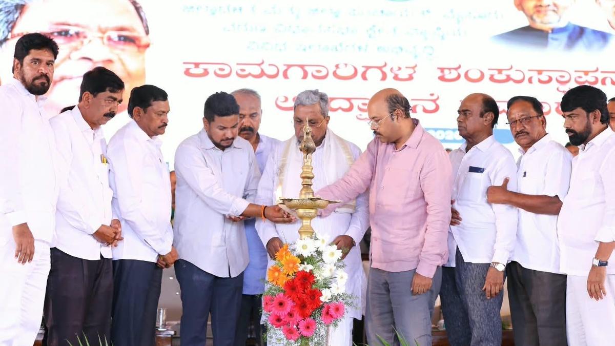 Guarantee Schemes Will Cushion Drought Impact on Farmers, Poor: Siddaramaiah