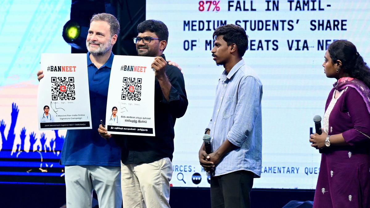 Rahul Gandhi Tells Agitating Students: 'Don't Be Afraid, Stand Up for What You Believe In'