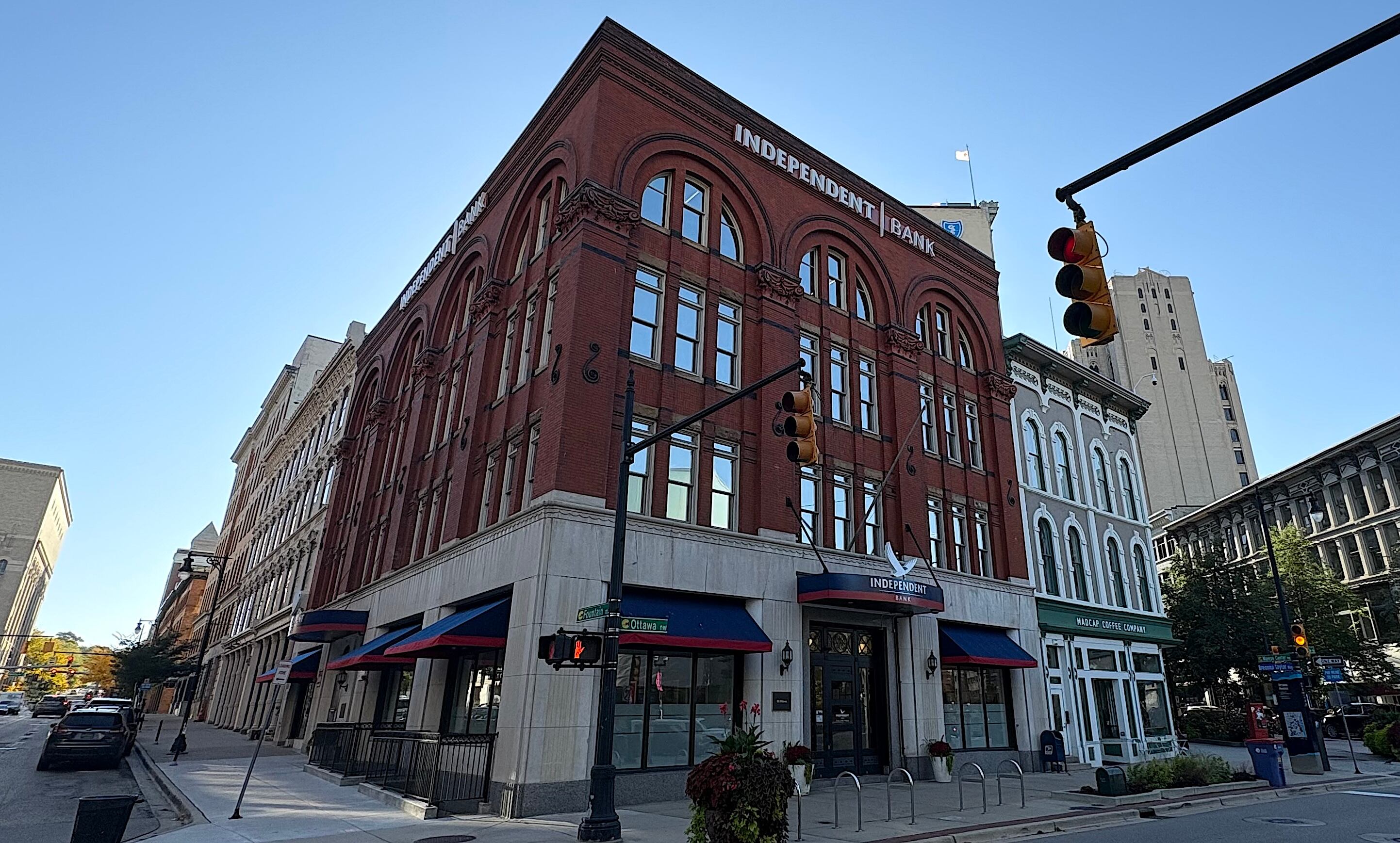 Independent Bank Relocates Its Headquarters to Downtown Grand Rapids