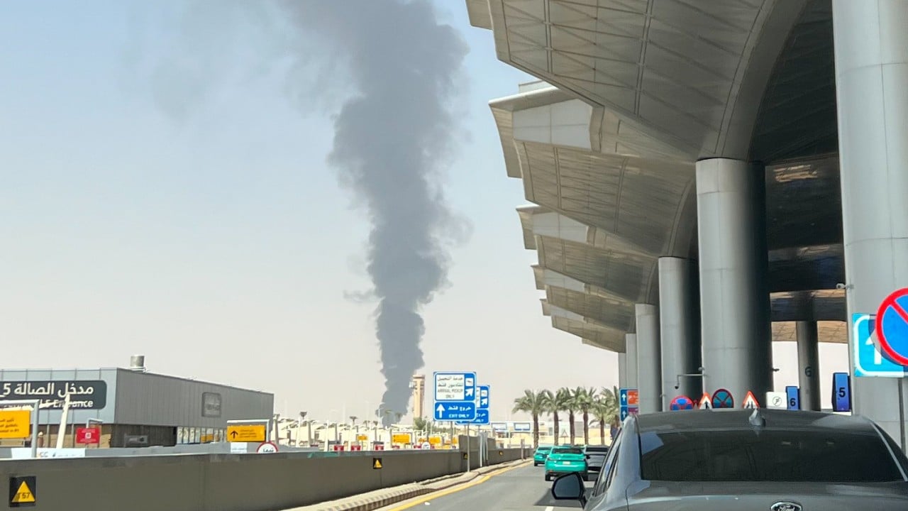 Yemen’s Houthis Claim Launches Strikes on On Saudi Airports, Killing 3 as Regional Tensions Surge