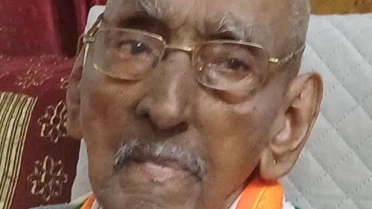 Freedom Fighter ‘socio’ Vasu Dies at 103 in Keralam