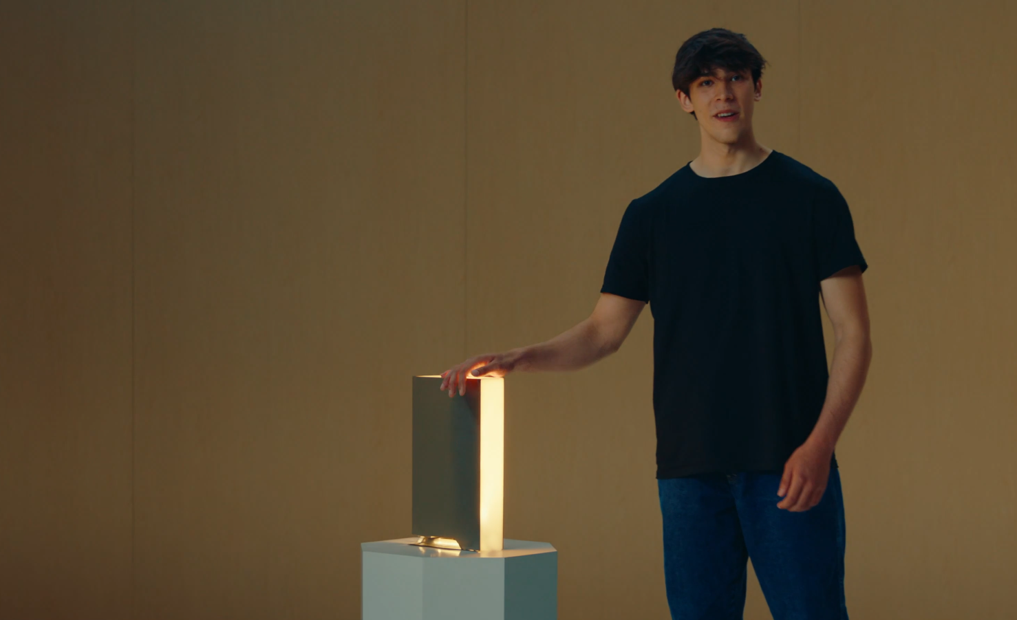 AI Agent Hardware Startup Ghost, Led by Its 19-year-old-founder, Raises $11m