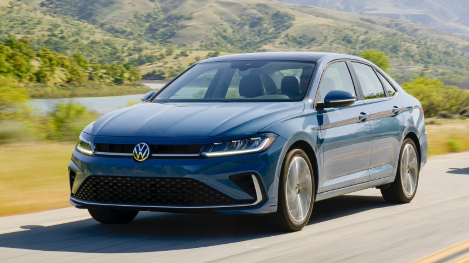 Corporate Strategy: 4 Compact Cars With Higher Ratings Than The Volkswagen Jetta