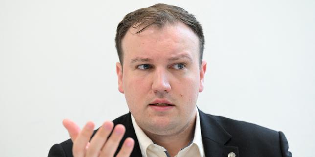 Montenegro Expels Popular Russian War Blogger Wanted by US