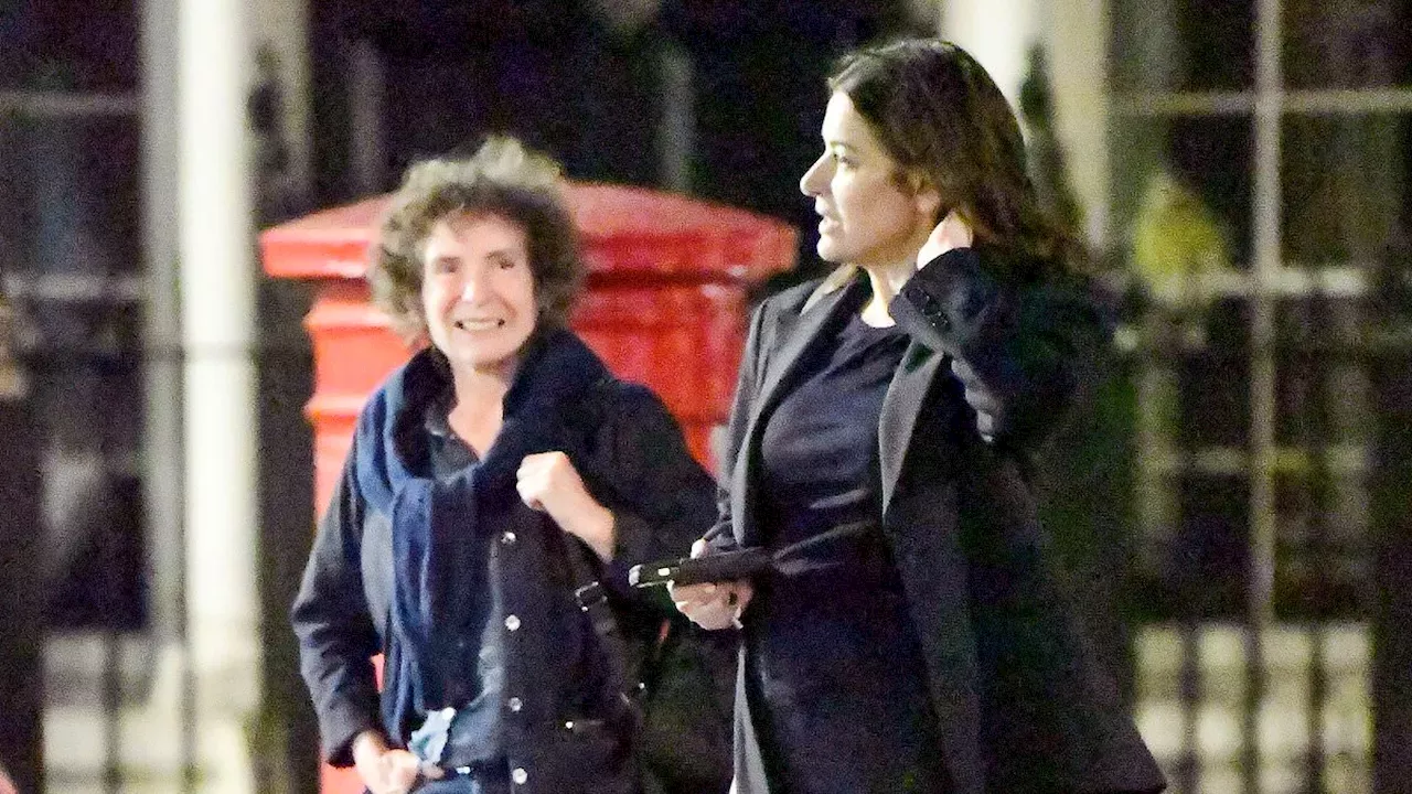 Market Developments: Nigella Lawson Transforms from Social Butterfly to Discreet Culinary Mentor