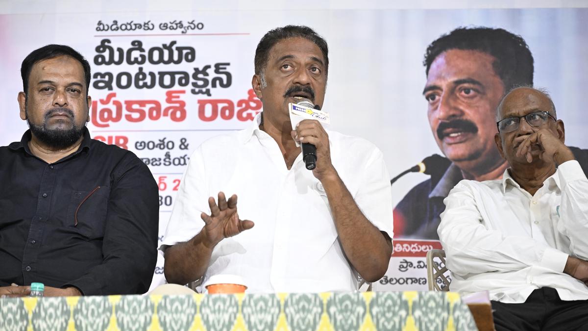 Prakash Raj Demands Scrapping of SIR, Restoration of Voters List