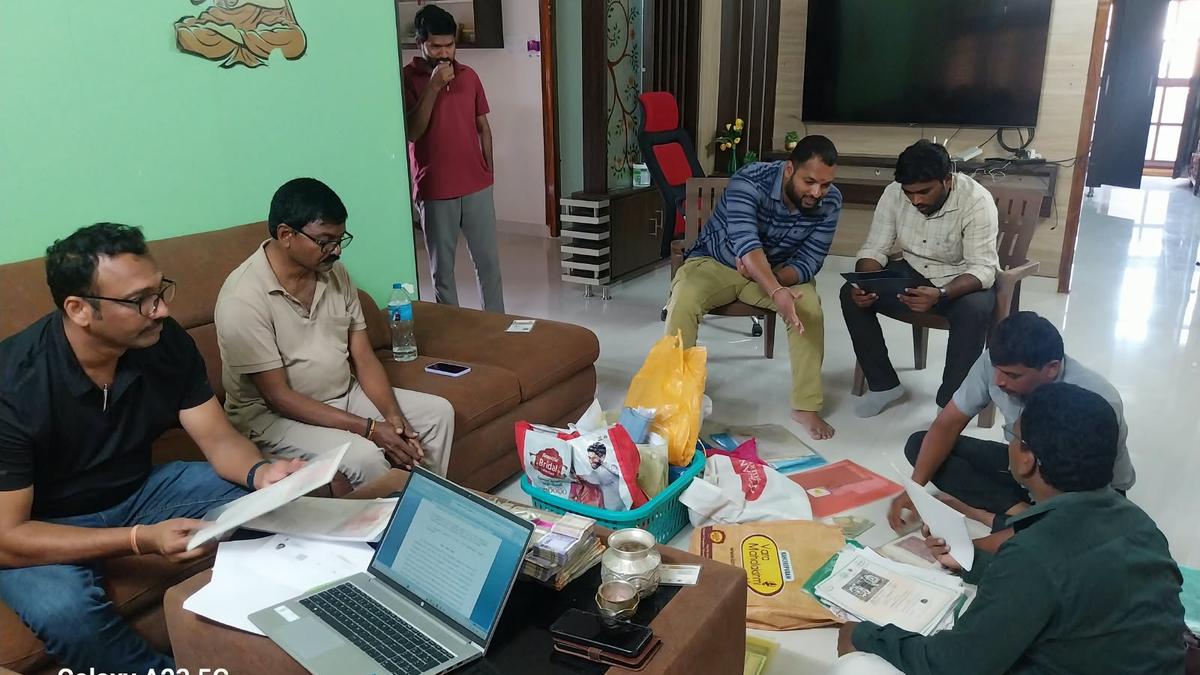 ACB Finds Assets Worth ₹9.41 Crore Linked to Civil Supplies Official in Disproportionate Assets Case