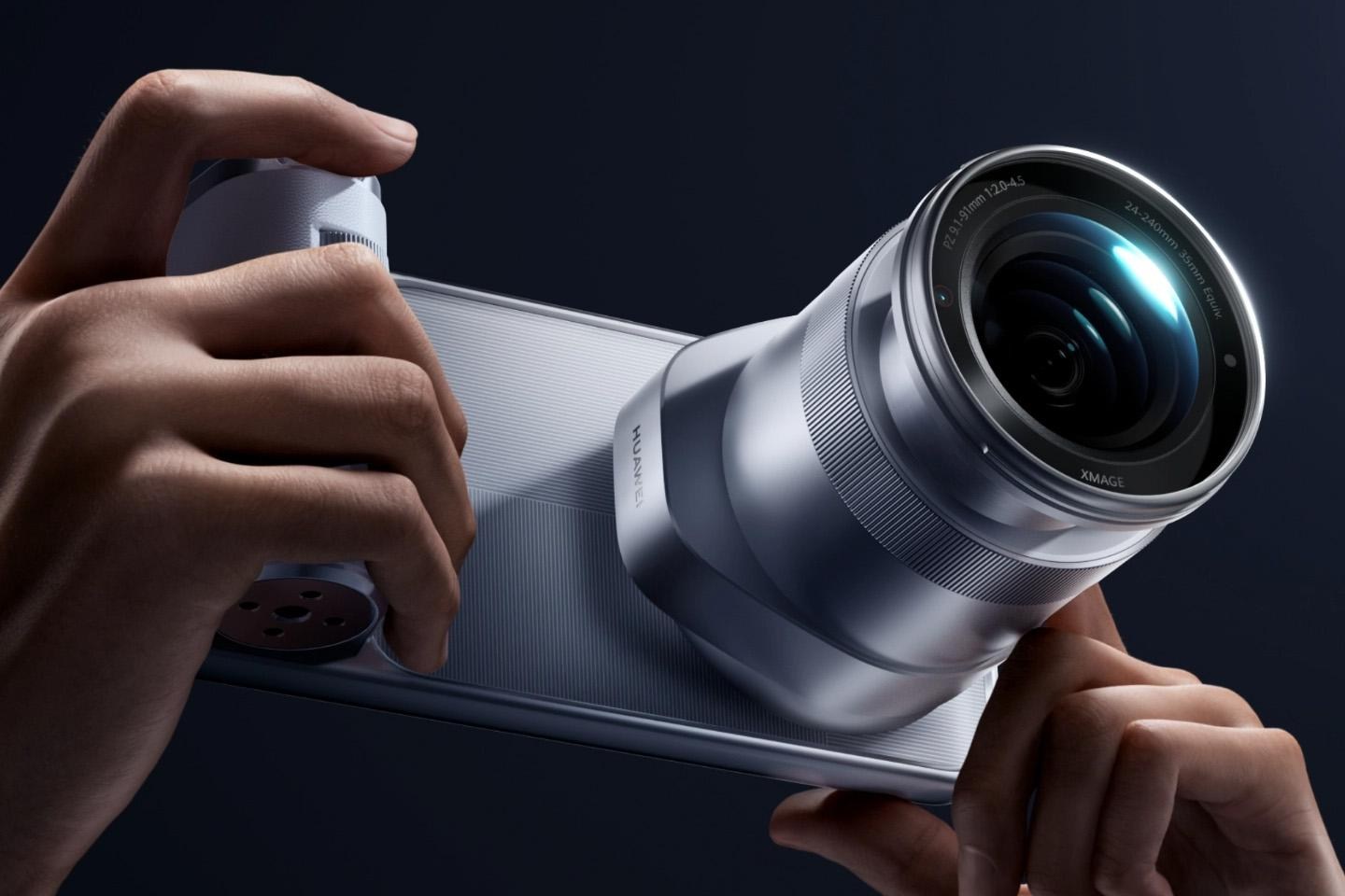 Industry Shift: Huawei made a whole camera to attach to its latest phone