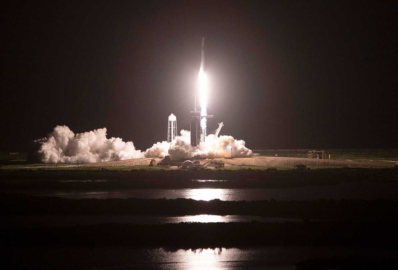 Market Developments: SpaceX climbs 7% amid launch milestones