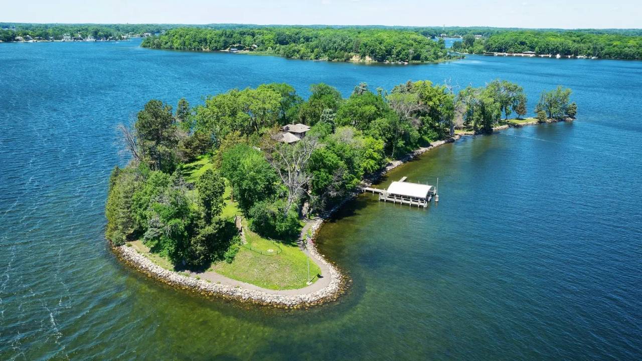 Global Perspective: 53-year family island on Lake Minnetonka listed for $7.25M