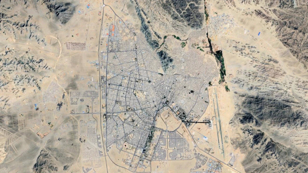 Geopolitical Dispatch: Iran military kills 6 in Zahedan, accuses armed groups of ties with foreign powers Shifts Diplomatic Posture