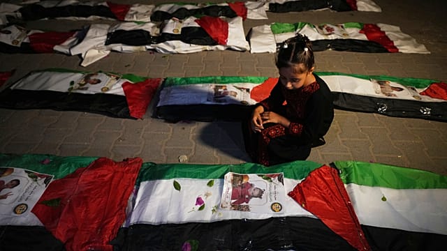 Geopolitical Dispatch: Mass funeral held in Gaza City after 105 bodies recovered from rubble Shifts Diplomatic Posture