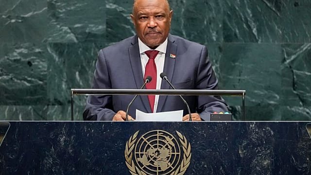 Sudan foreign minister slams US over visa block on army chief