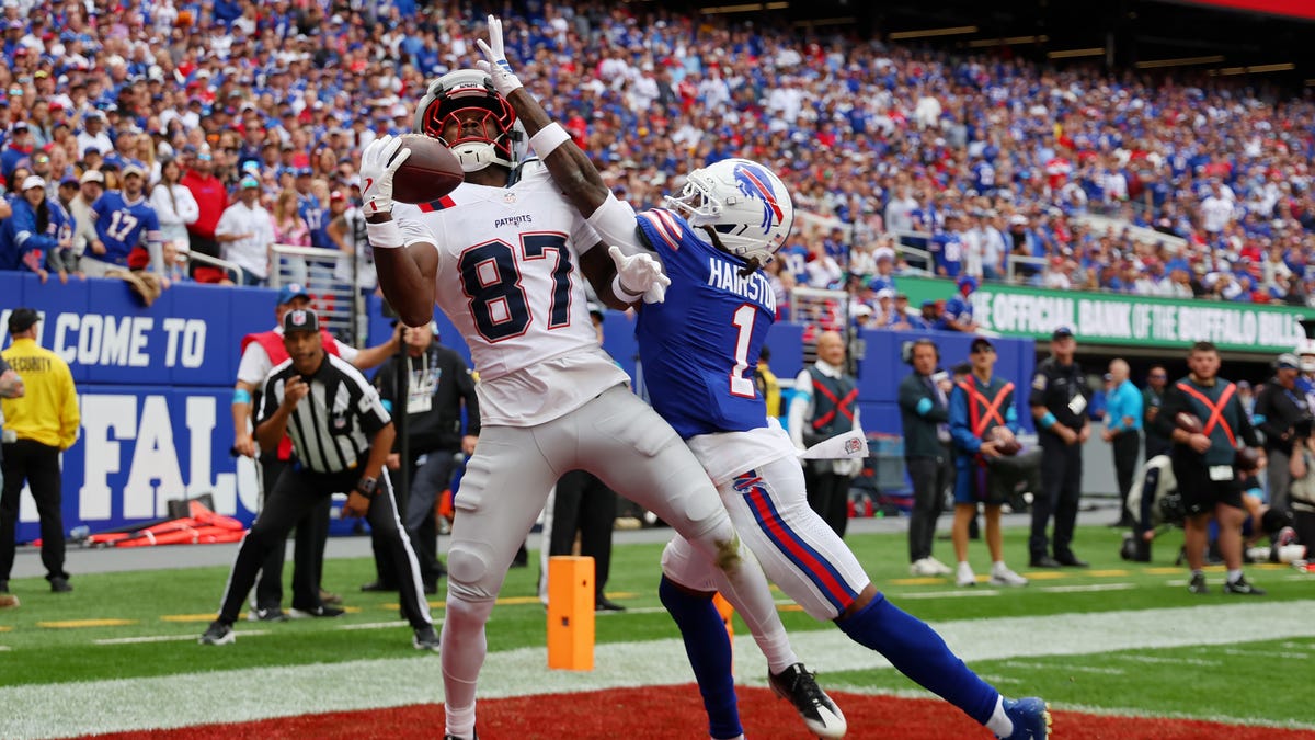 Bills Report Card: Josh Allen Falters, Secondary Gets Torched by Patriots