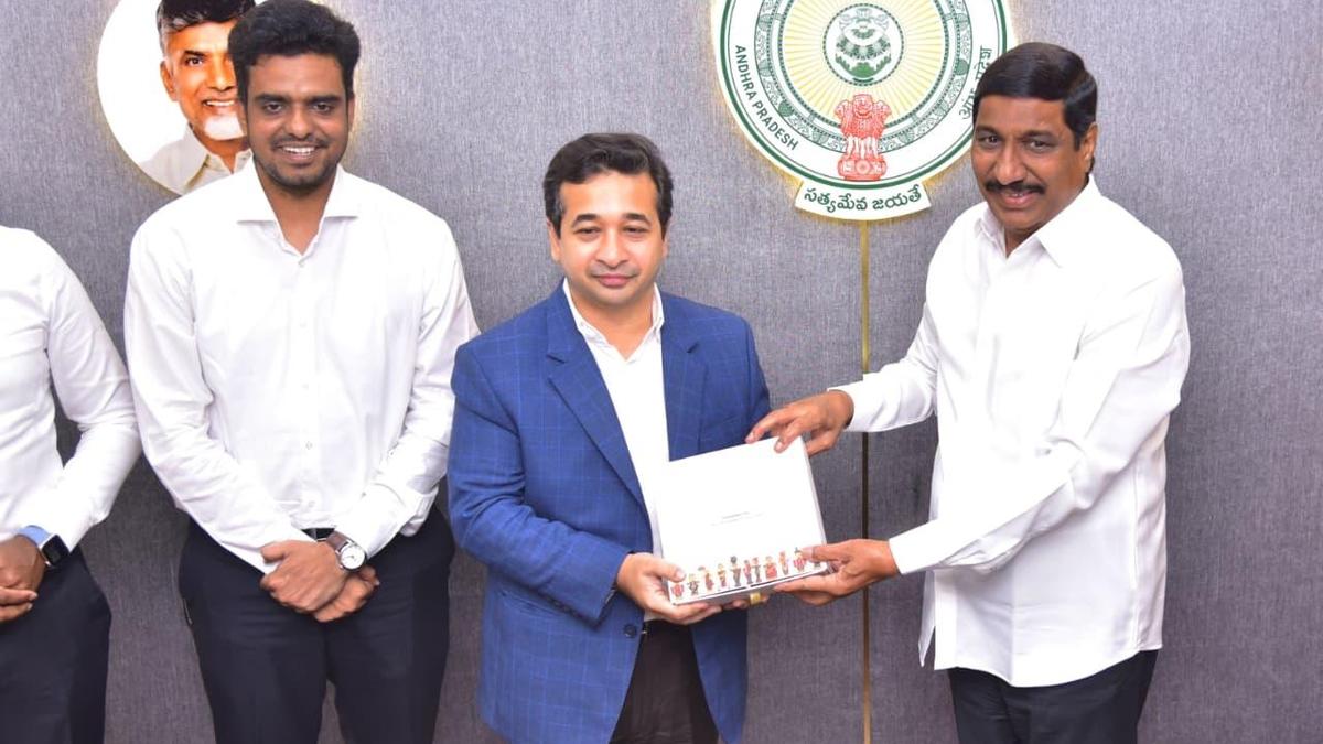 Maharashtra Minister Lauds Andhra Pradesh’s Model of Developing Greenfield Ports