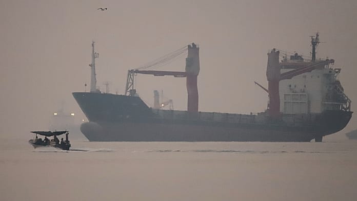 Gulf Economies to Shrink Despite Higher Oil Prices As Iran War Takes Toll, World Bank Says