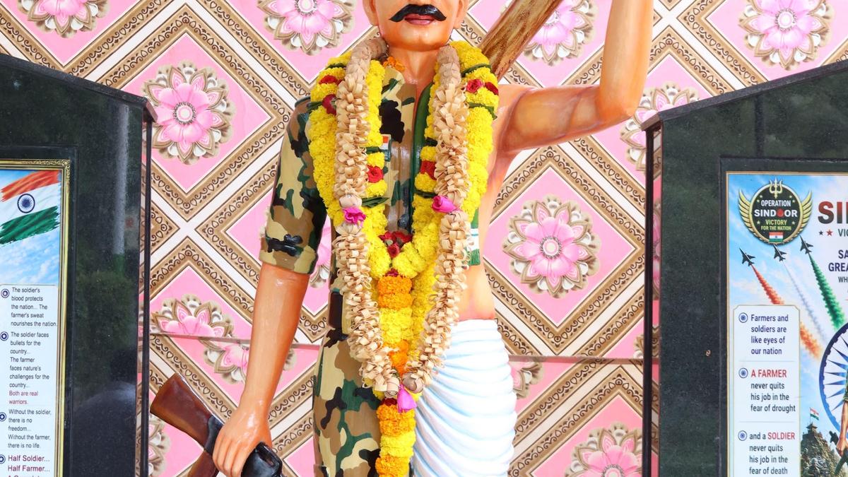 Srikakulam Unveils Statue Honoring Soldiers and Farmers
