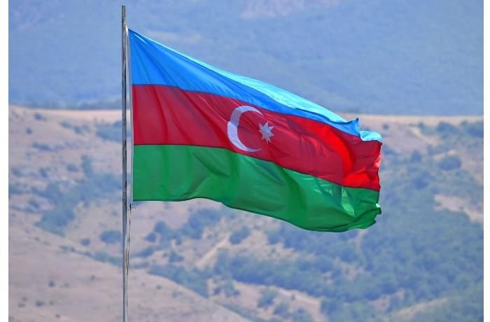 Azerbaijanis pay tribute to heroes of Second Karabakh War