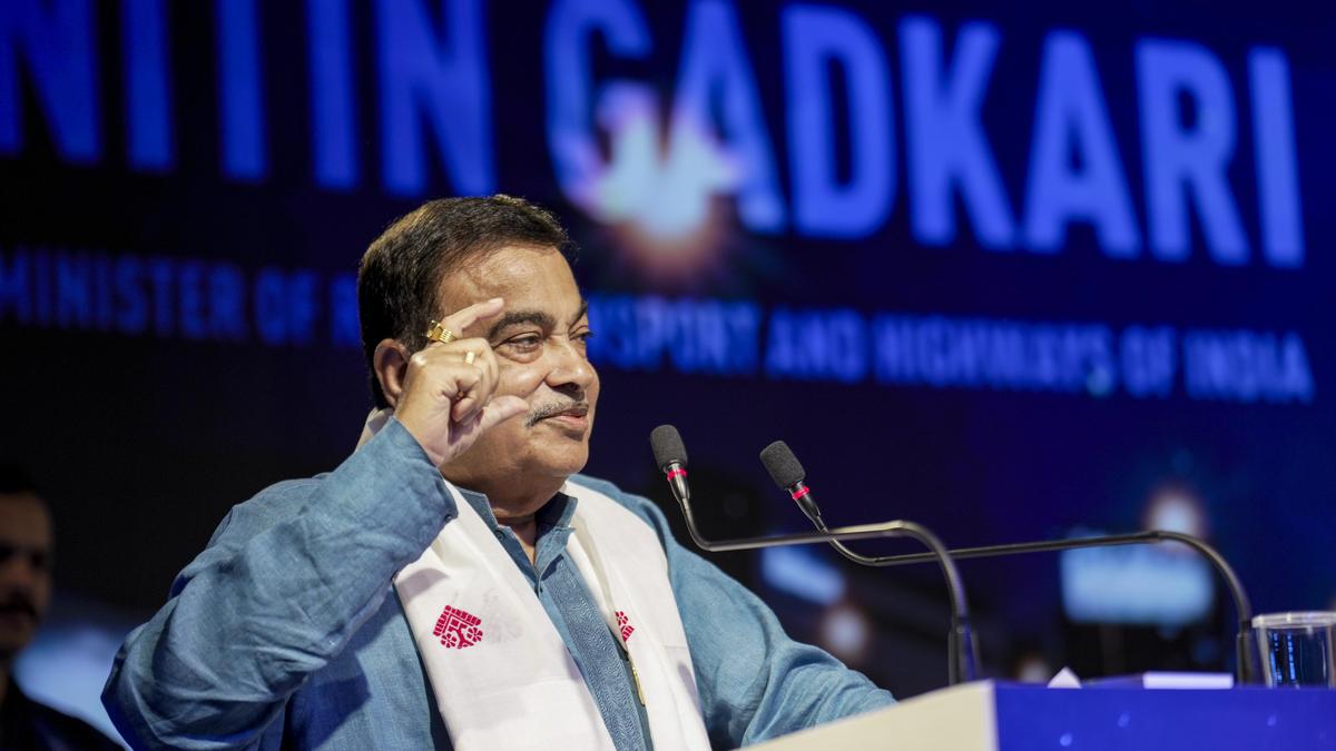 Crypto Markets in Focus: Nitin Gadkari calls Ethanol blending a step towards diversification of agricultural sector Amid Shifting On-Chain Metrics