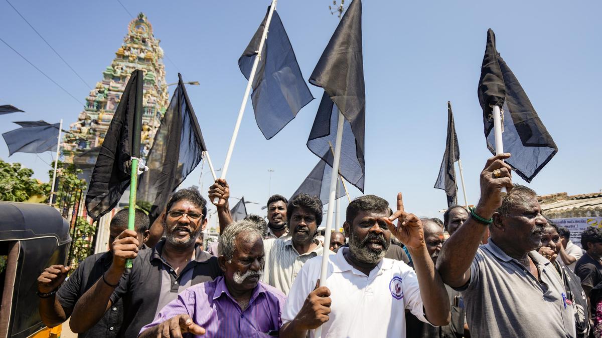 Pattinapakkam Secretariat Project Ignites Massive Protest from Eight Fishing Villages