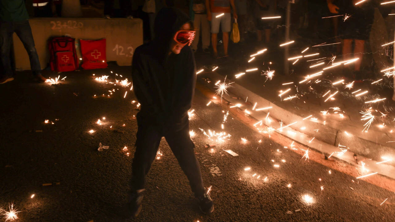 Gods Would Be Aghast': SC Seeks Faith-health Balance in Firecracker Debate
