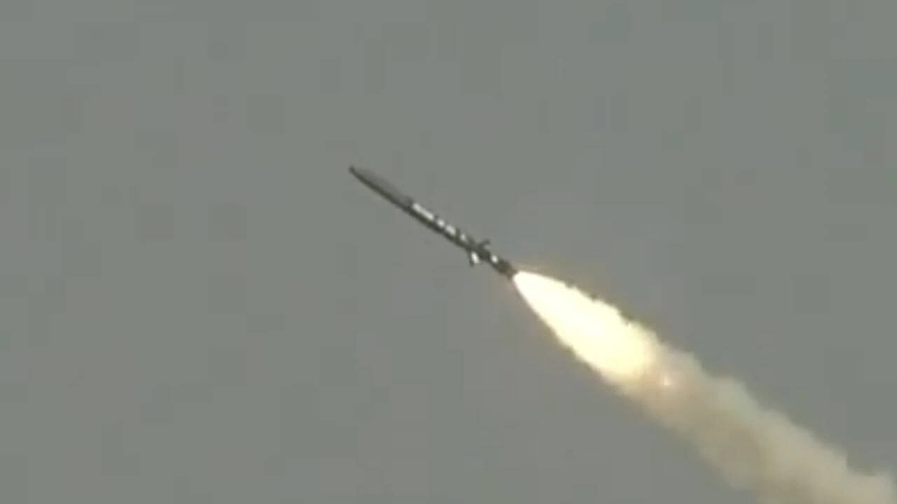 Pakistan Successfully Test-fires Extended Version of Fatah-4 Cruise Missile