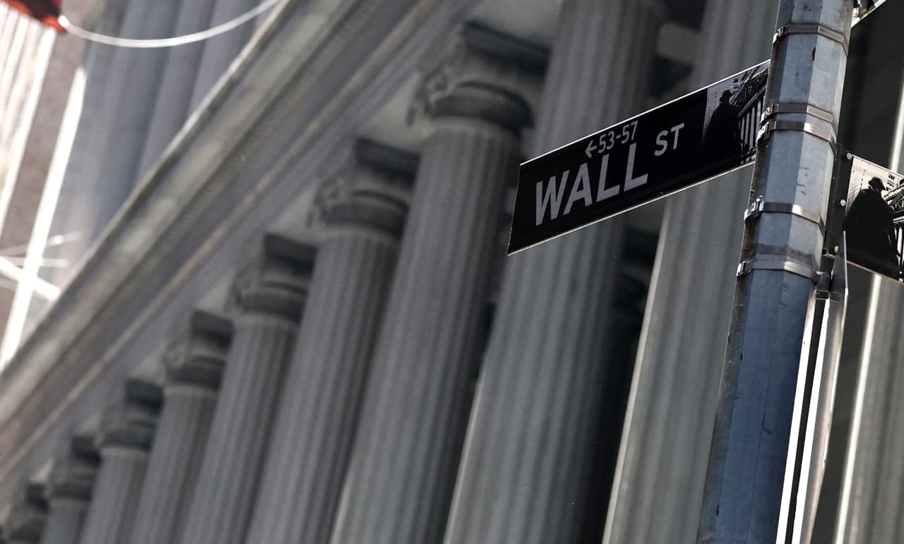 Market Developments: U.S. bond yields post biggest jump in a generation as global rout rattles investors