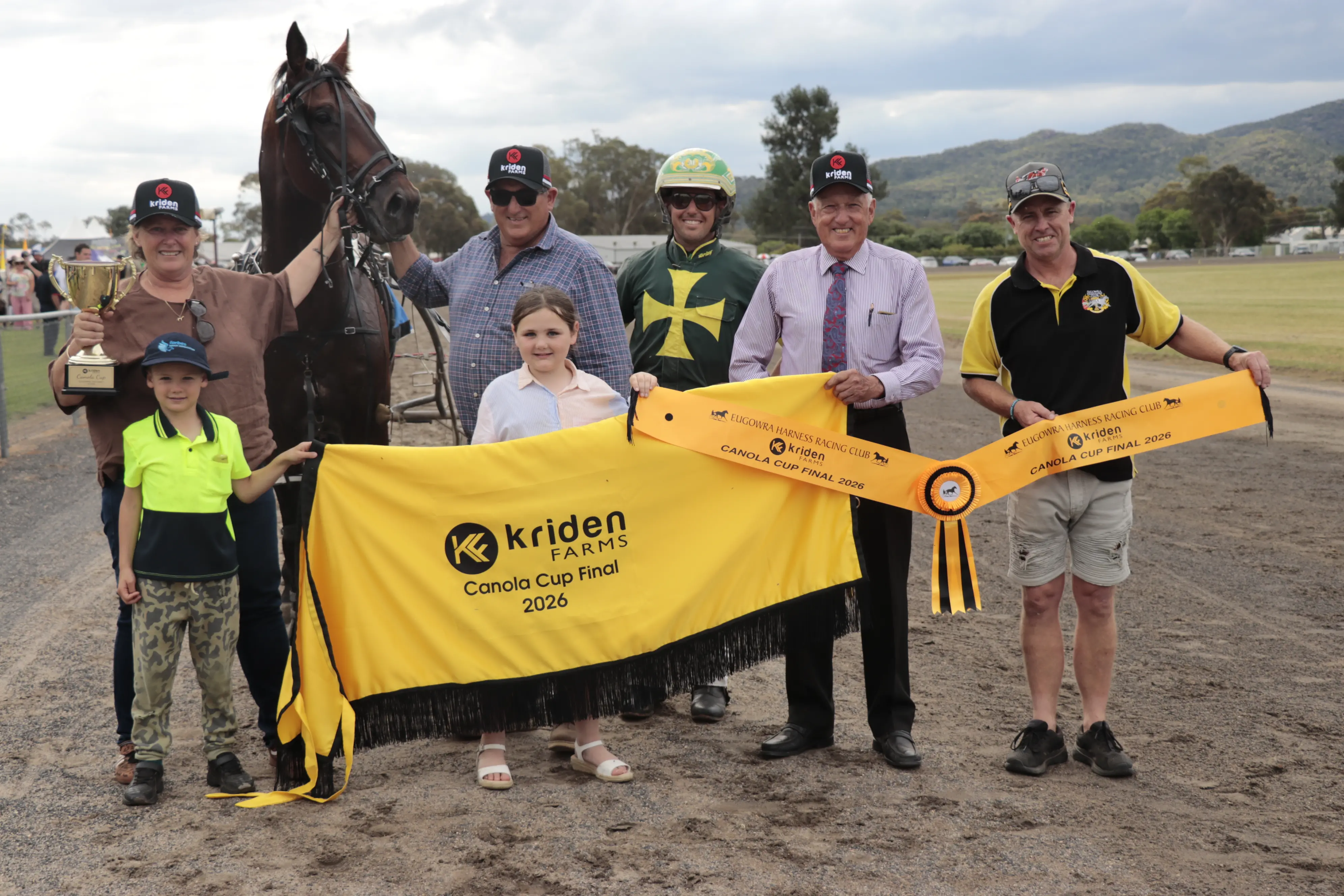 Seaside Sid Sails Home to Win Eugowra's Canola Cup in Significant Industry Shift