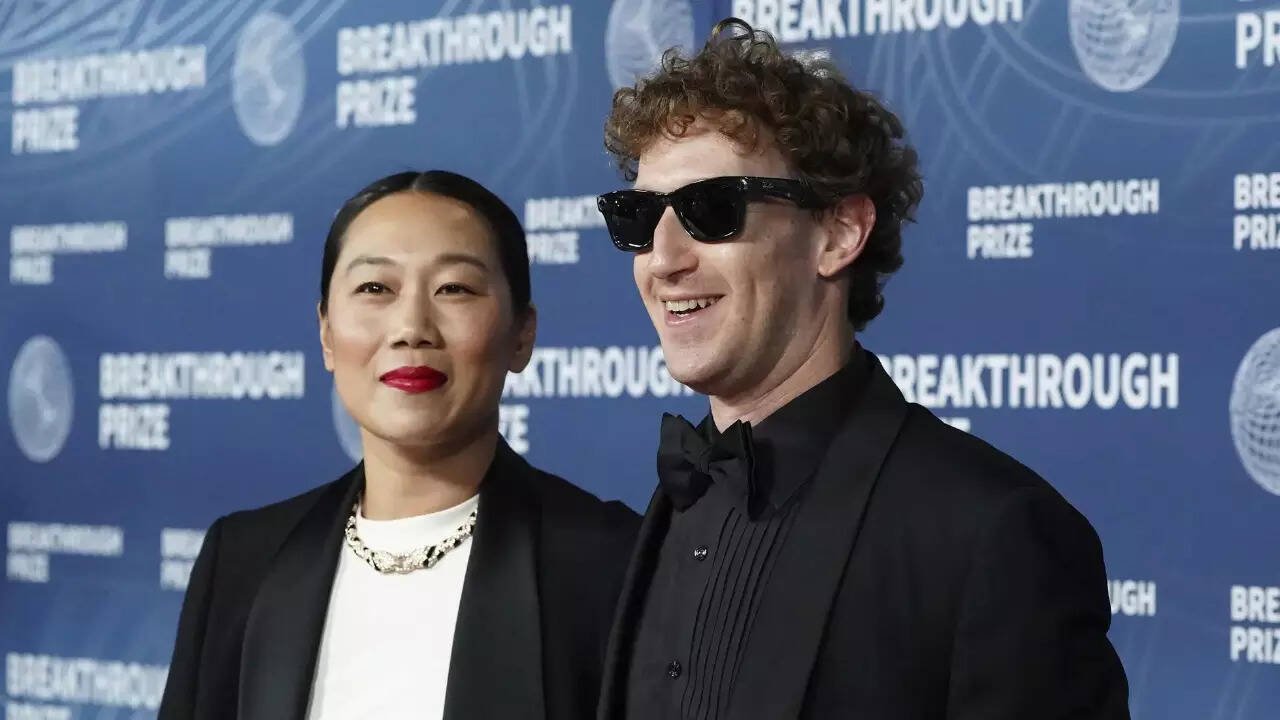 Mark Zuckerberg, Priscilla Chan donate $4 million to save 600-year-old Hawaii fishpond