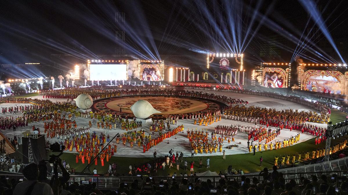 West Bengal BJP Government Launches First Durga Puja at Eden Gardens with Mega Event