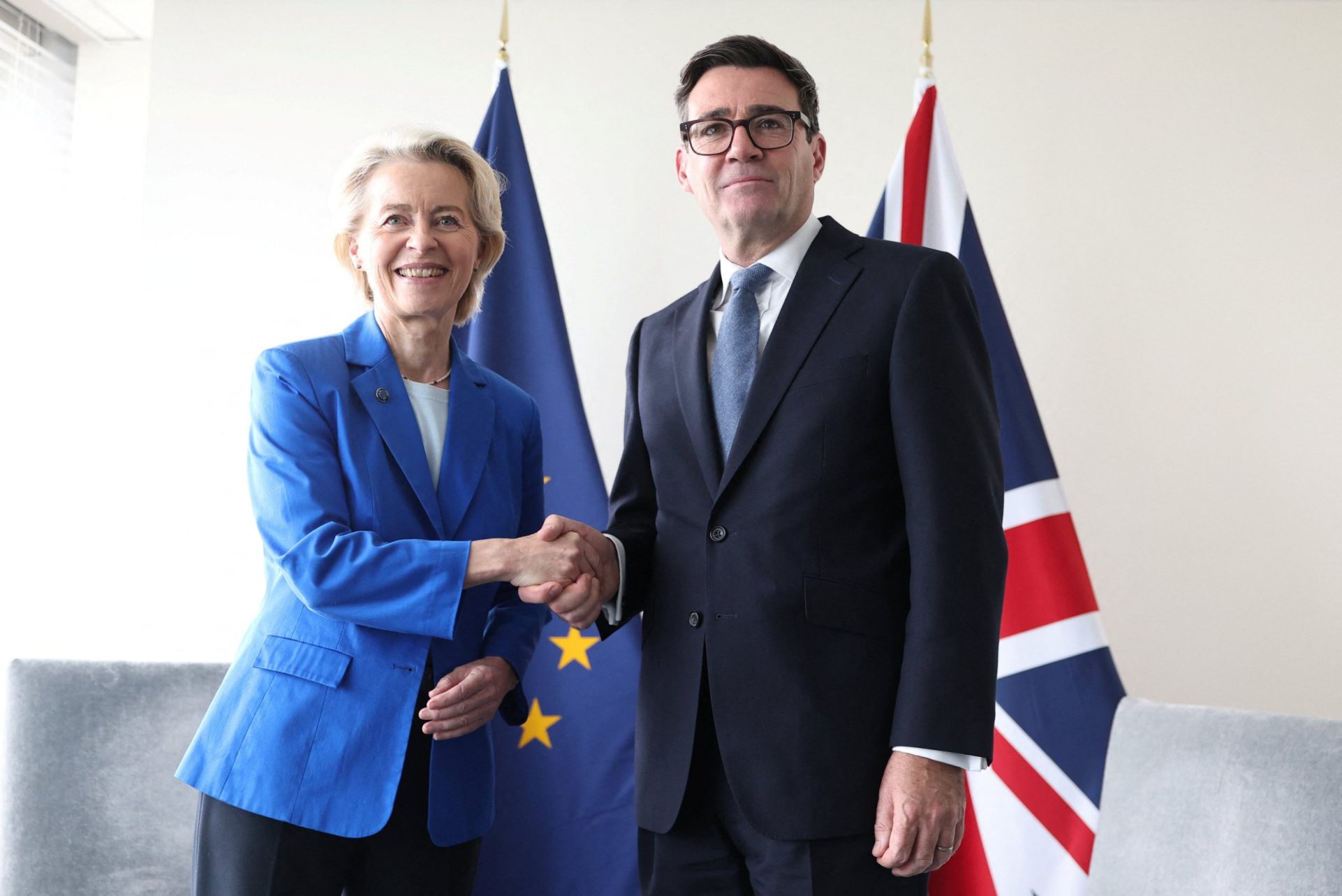 Market Developments: Brexit deal inches closer as EU gives ground to UK on food and drink