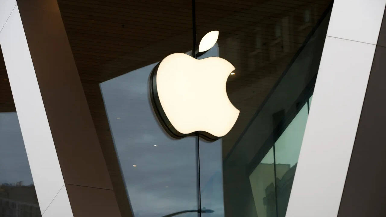 Enterprise Tech Shift: Why Apple thought AI could replace 5,000 AppleCare workers & what happened to the plan and the Scaling Frontier