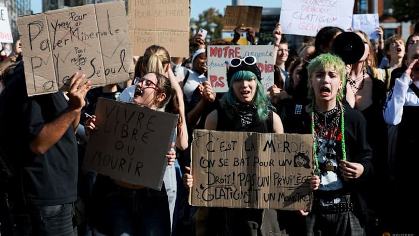 Belgian Students Rally Over Education Costs in Protests Echoing France