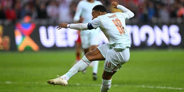 Global Perspective: Behind Mbappé's switch to sportswear brand On, Nike's downfall
