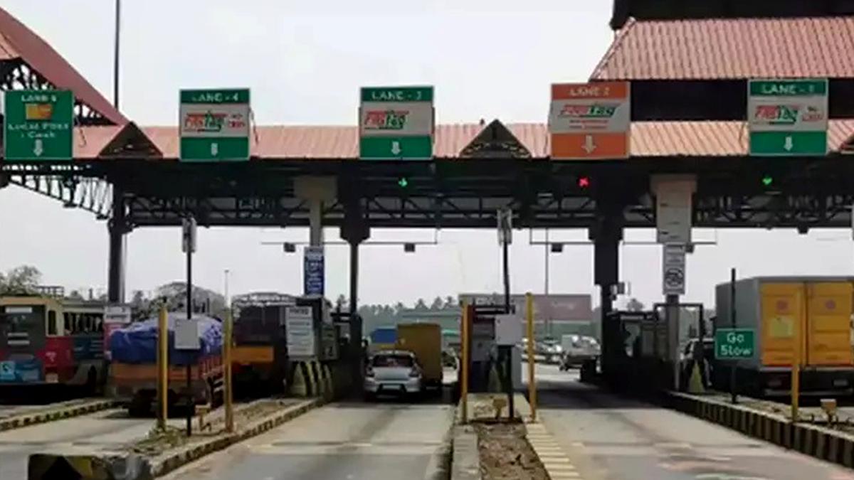 Global Perspective: Paliyekara toll plaza may go barrier-free in push to ease traffic snarls