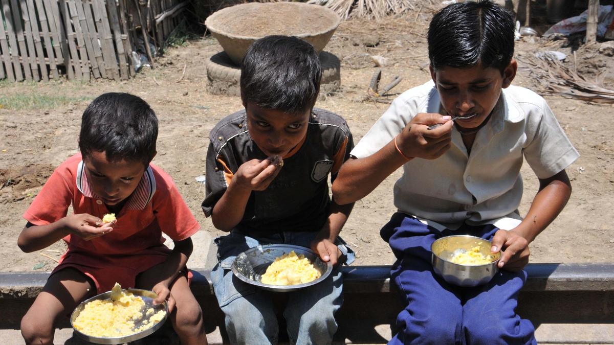 Bihar Headmaster Suspended for Selling Mid-Day Meal Rice