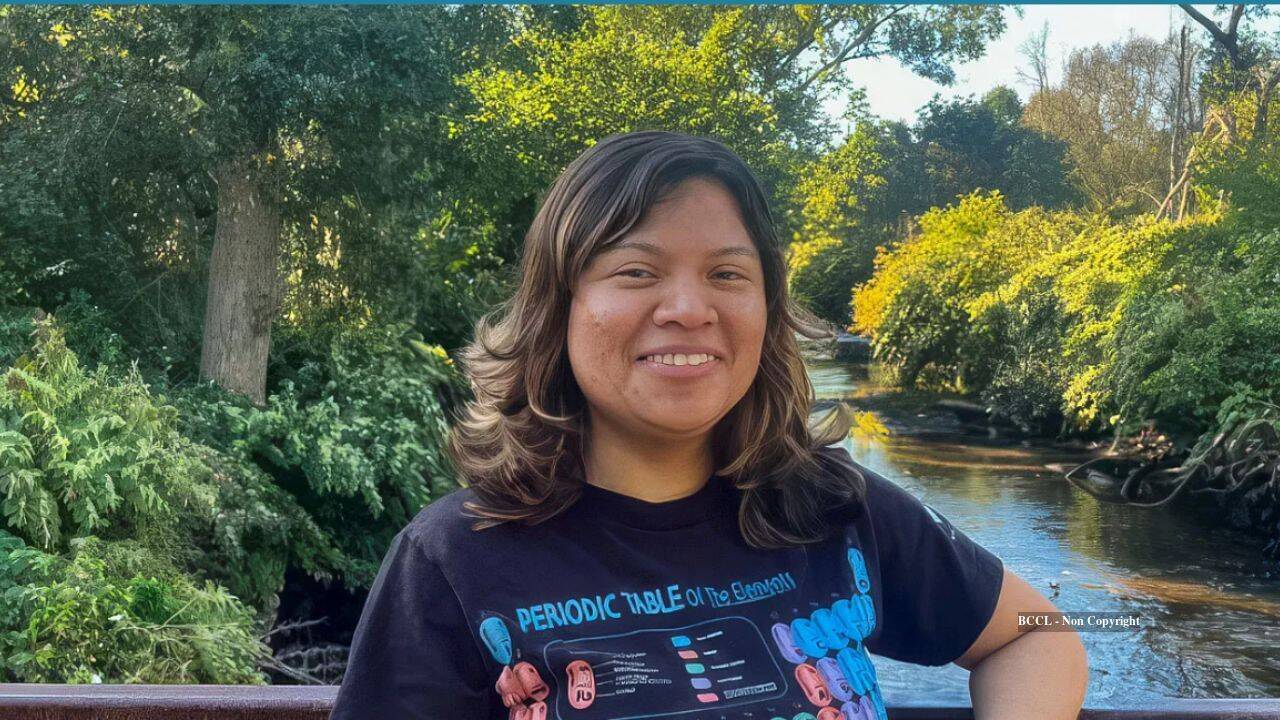 Mexican Innovator, 21, Turns Discarded Materials Into Power and Cleaner Water