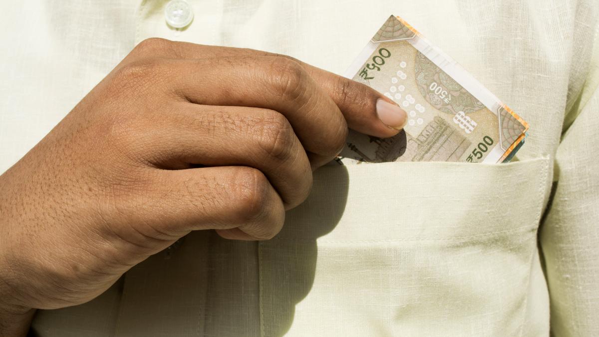 Corruption Storm Hits Andhra Polls: CI Accused by Local Leader