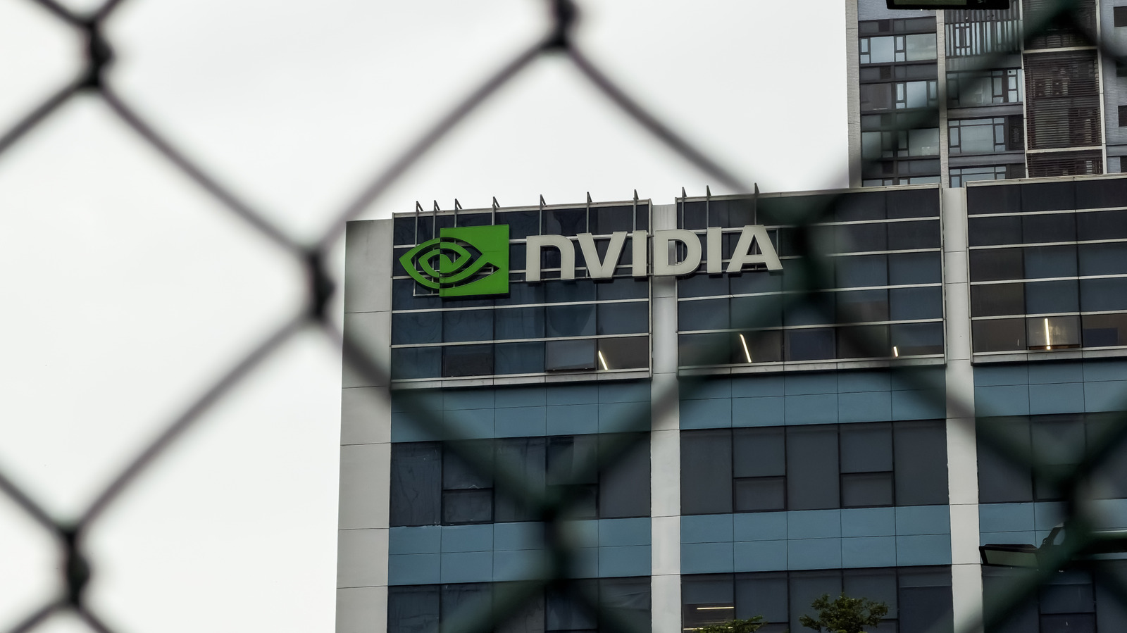 Enterprise Tech Shift: NVIDIA's smuggling problem is getting worse and the Scaling Frontier