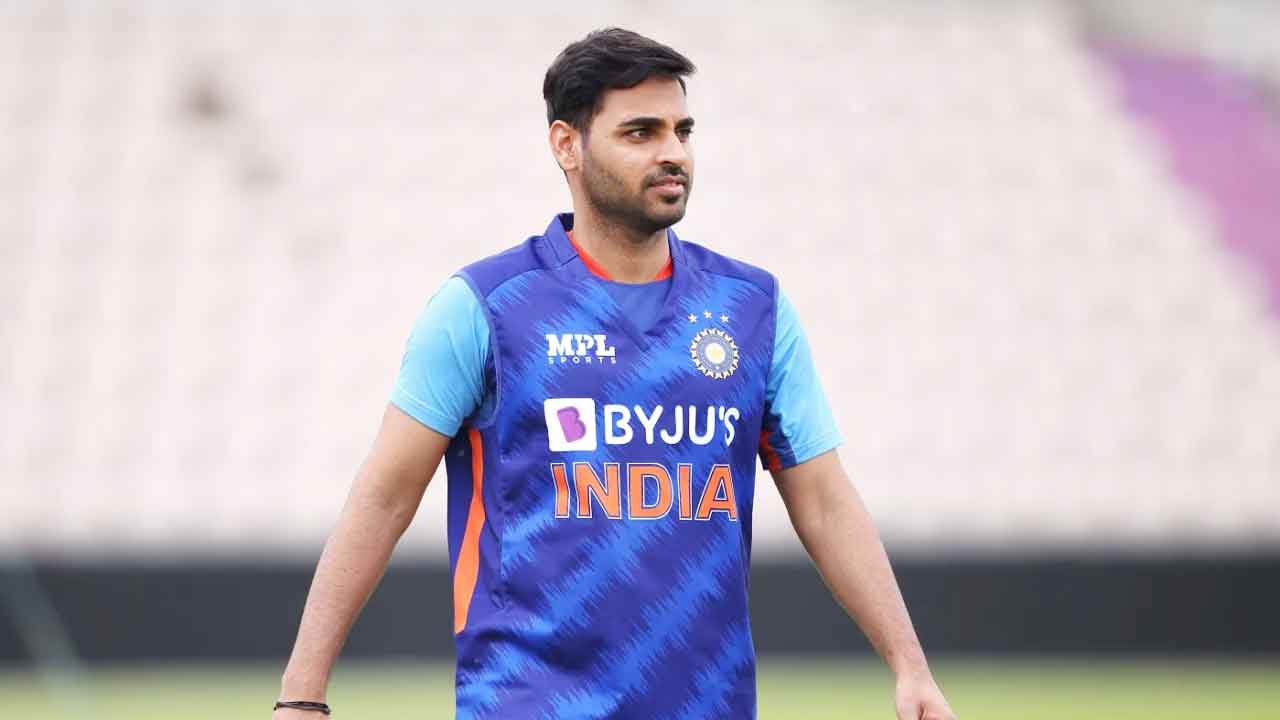 Unko Select Karke Koi Meherbani Nahi Ki': Wasim on Bhuvneshwar's India Return